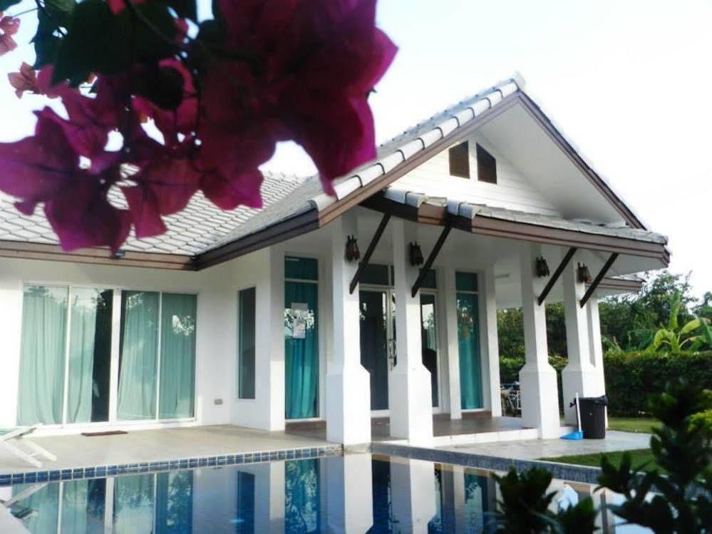 Cha-Am Pool Villa Exterior photo